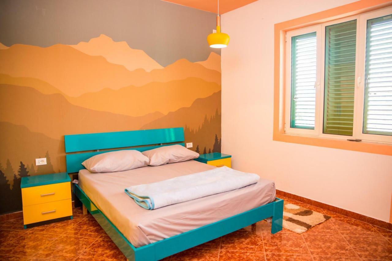 Our Way Guest House & Hostel Shkodër Dış mekan fotoğraf