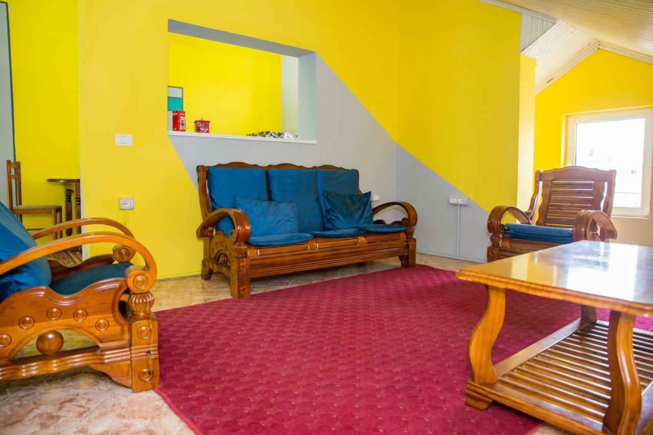 Our Way Guest House & Hostel Shkodër Dış mekan fotoğraf