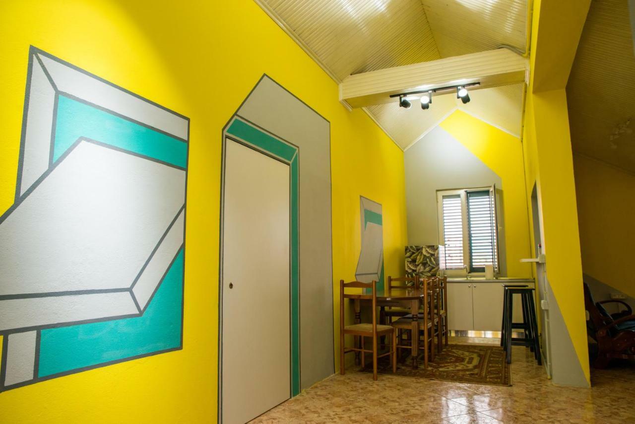 Our Way Guest House & Hostel Shkodër Dış mekan fotoğraf