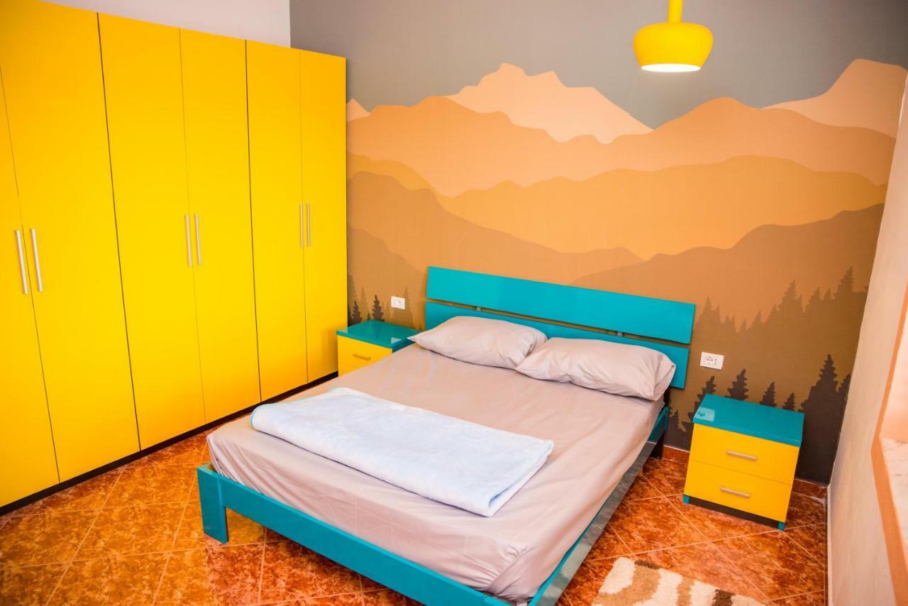 Our Way Guest House & Hostel Shkodër Dış mekan fotoğraf