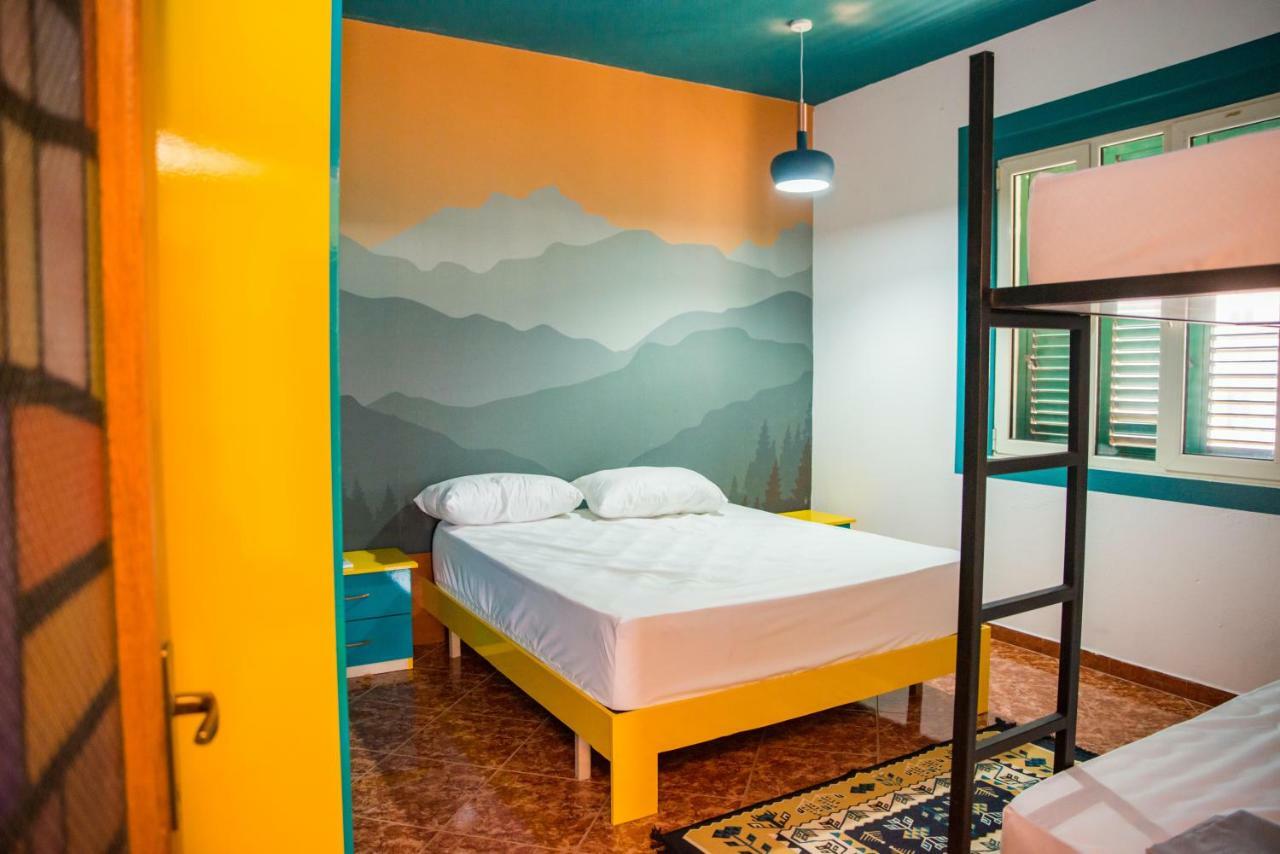 Our Way Guest House & Hostel Shkodër Dış mekan fotoğraf