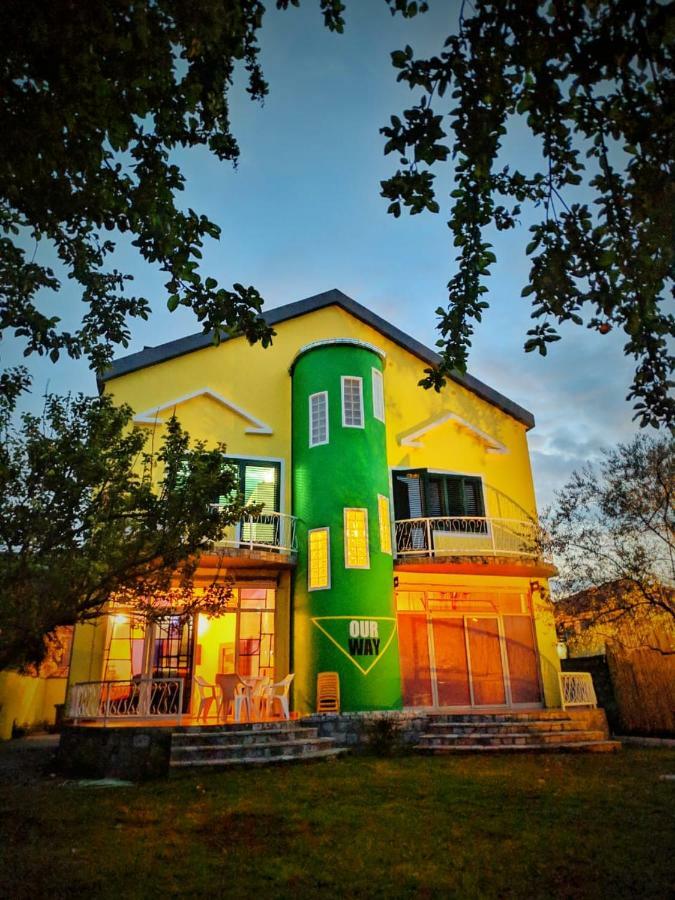Our Way Guest House & Hostel Shkodër Dış mekan fotoğraf